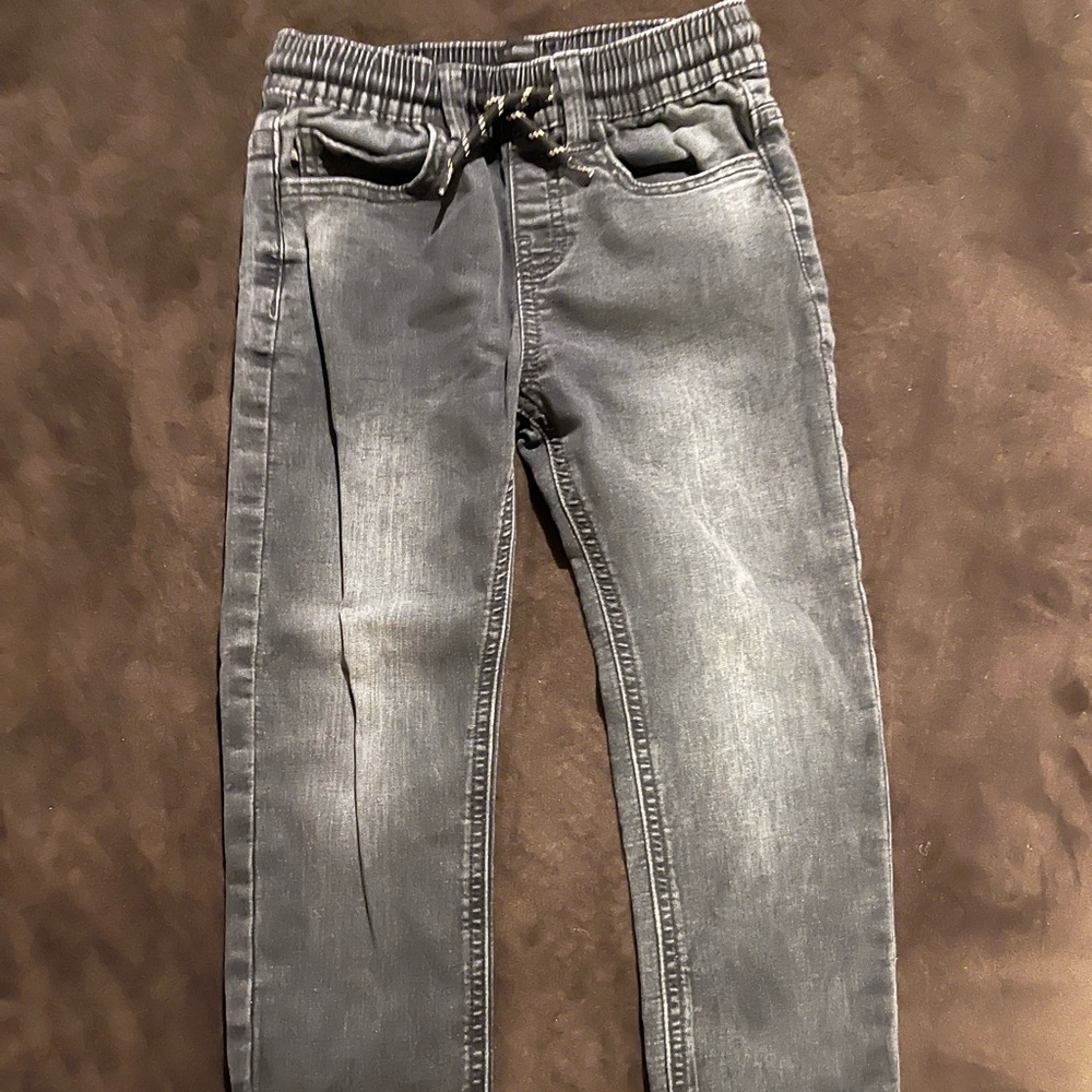Boys Mayoral Size 5 Jogger grey wash stretchy jeans